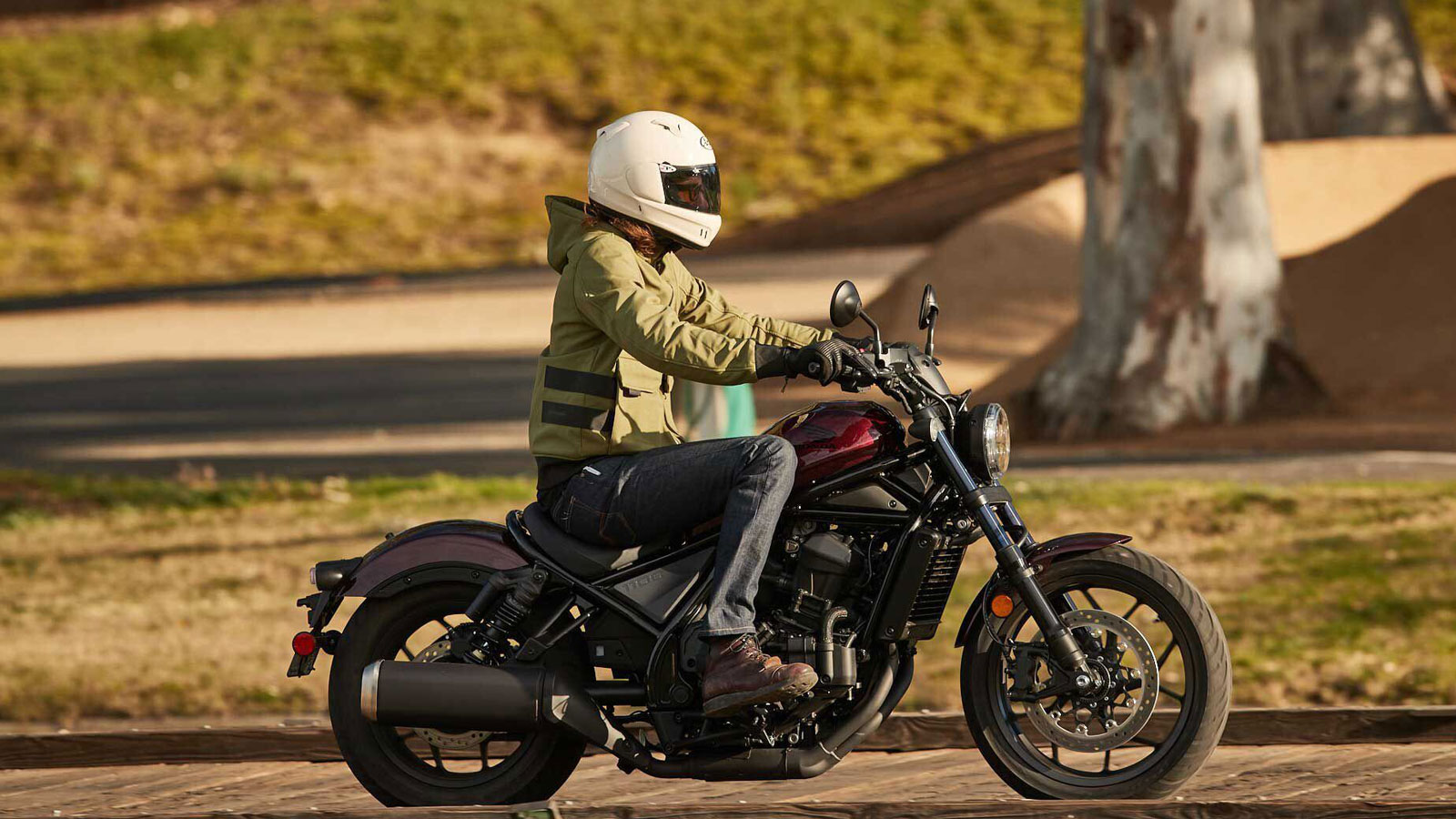 Τα Full Face κράνη είναι πάντοτε η πιο ασφαλής επιλογή, με το ρητό Better be safe than sorry που λένε οι αγγλόφωνοι, να γίνεται ευαγγέλιο για πολλούς,