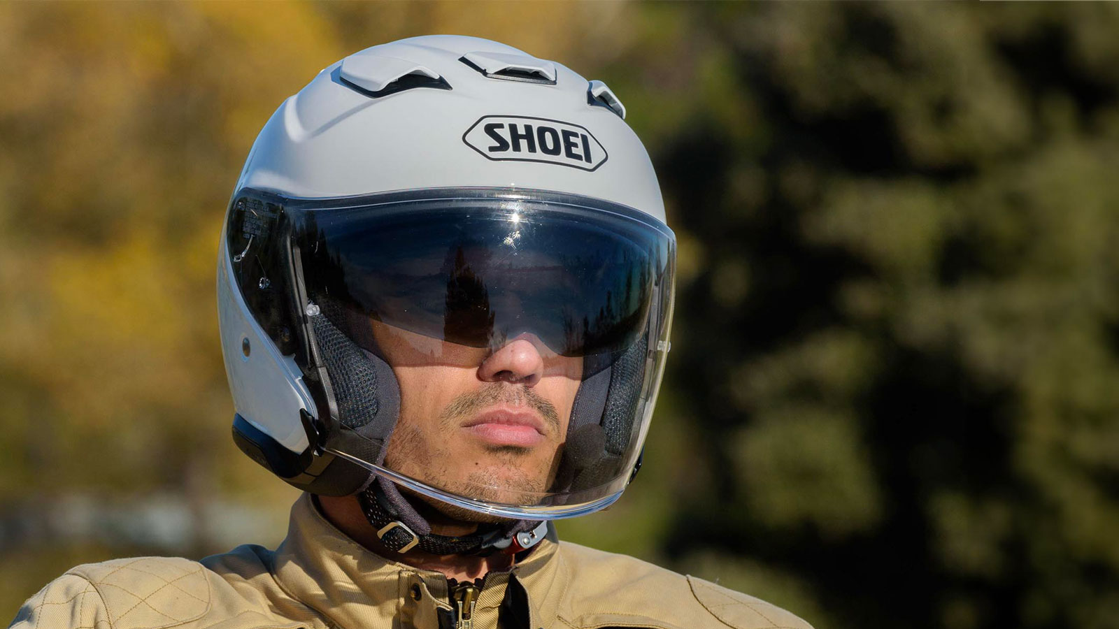 Υπάρχουν πλέον επιλογές σε Jet κράνη που προσφέρουν την μεγάλα επίπεδα προστασίας και κάλυψης που δεν υπήρχαν στην κατηγορία πριν από μία 5ετία. 