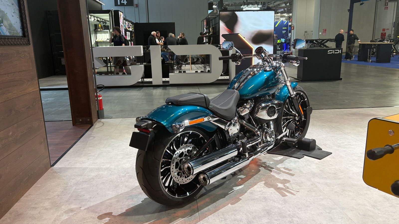 Η Harely-Davidson ανακοινώνει συνολική ιπποδύναμη 107 ίππων στις 4.800 σ.α.λ. και ροπή που φτάνει τα 175Nm στις 3.000 σ.α.λ.