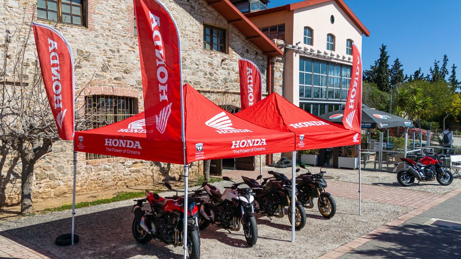 Παρουσιάστηκε στην Ελλάδα η Honda CB1000 Hornet