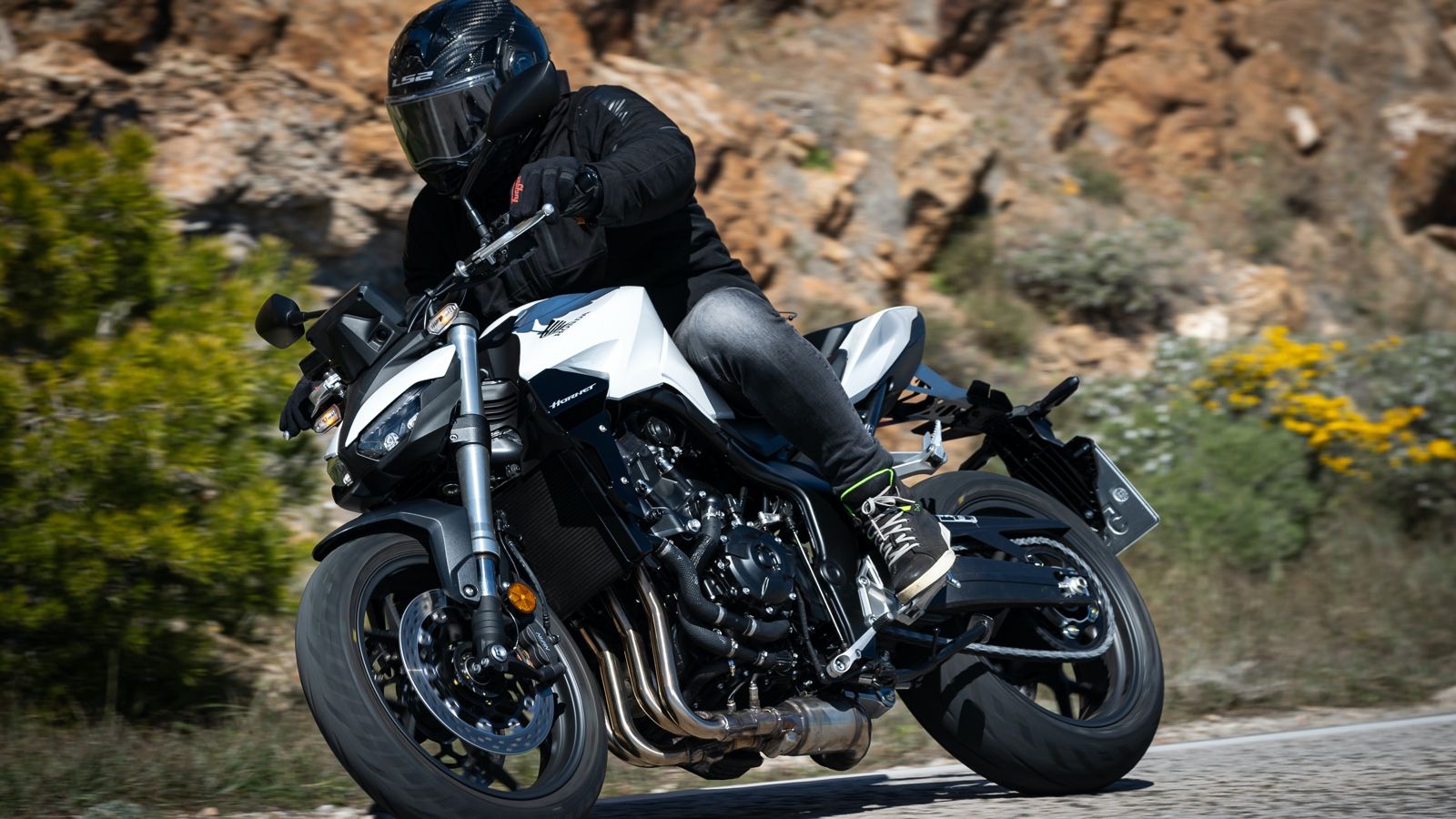 Παρουσιάστηκε στην Ελλάδα η Honda CB1000 Hornet