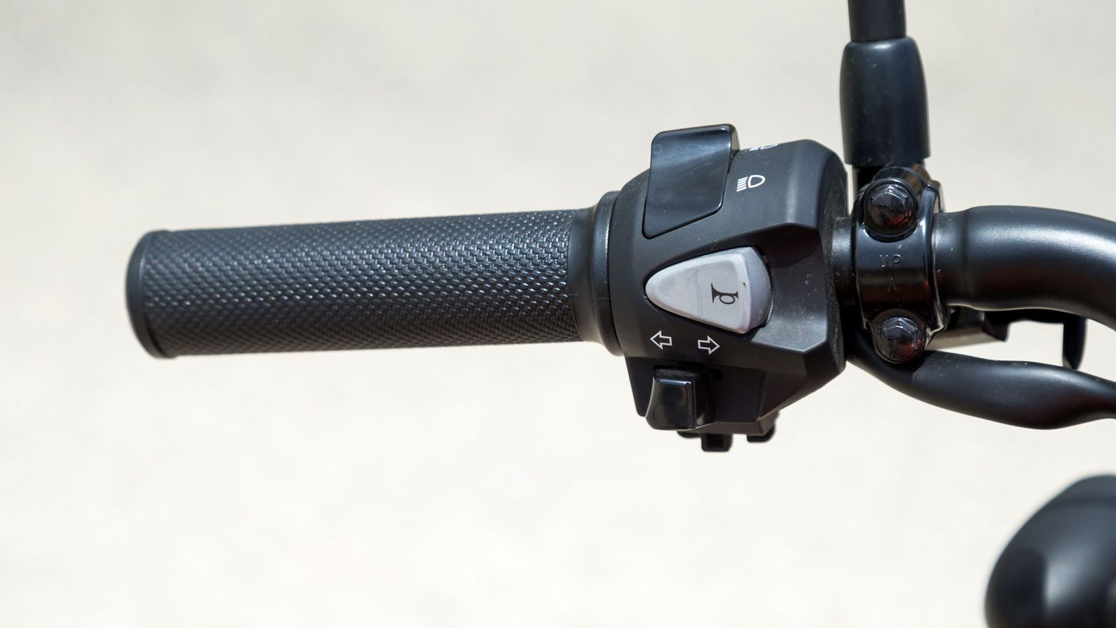 Αριστερός διακόπτης.