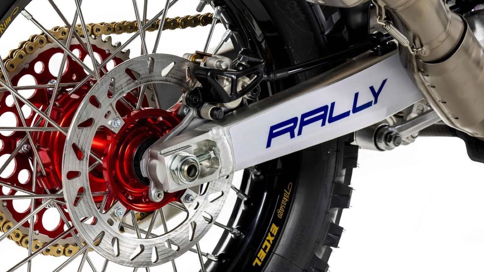 CRF450RX Rally: Καθαρόαιμο αγωνιστικό με 58 ίππους, δύο ρεζερβουάρ και δύο ψυγεία