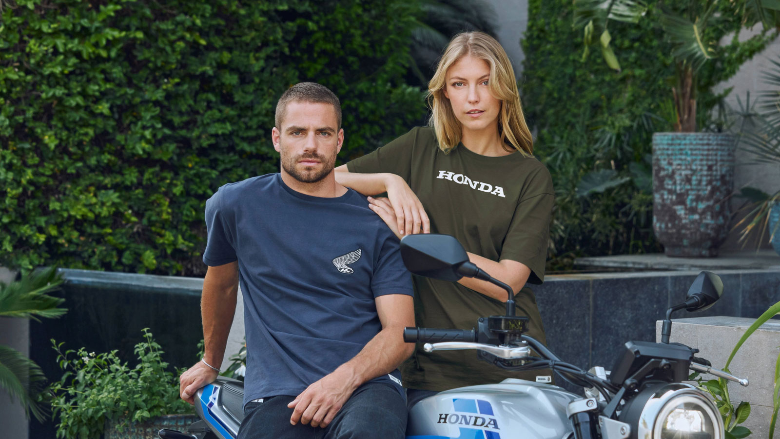 Με συνολικά 108 προϊόντα, εκ των οποίων 80 είναι ολοκαίνουργια, η νέα γκάμα χωρίζεται σε έξι θεματικές κατηγορίες: Vintage, Classical Heritage, Racing