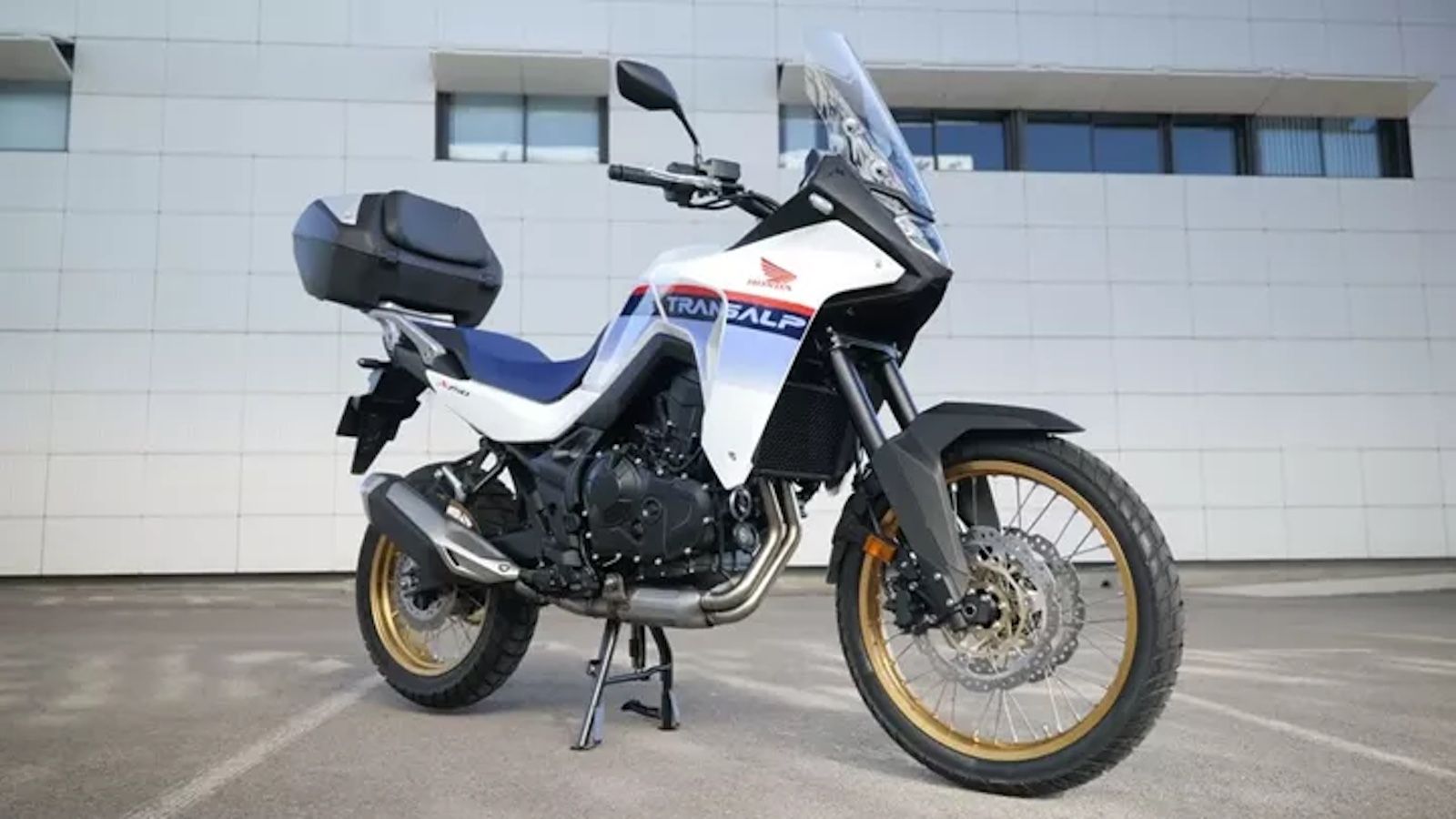 Honda Transalp, Forza και ADV με προσφορές Dream Deal στη Motorrad Βιταλιώτης