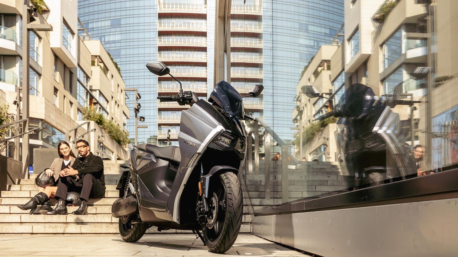 HORWIN SK3 Plus: Νέo ηλεκτρικό scooter με δύο μπαταρίες για αυτονομία 130 χλμ
