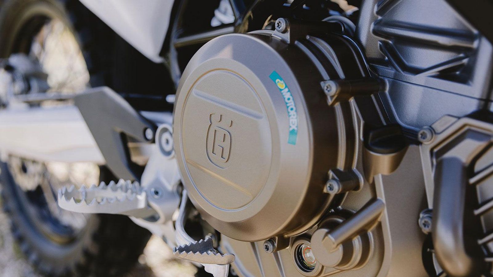 Η ροπή στις χαμηλές στροφές έχει ενισχυθεί, κάνοντας τα δύο μοντέλα πιο άμεσα στην απόκριση, ενώ η συντήρηση γίνεται πιο αραιά: αλλαγές λαδιών κάθε 15