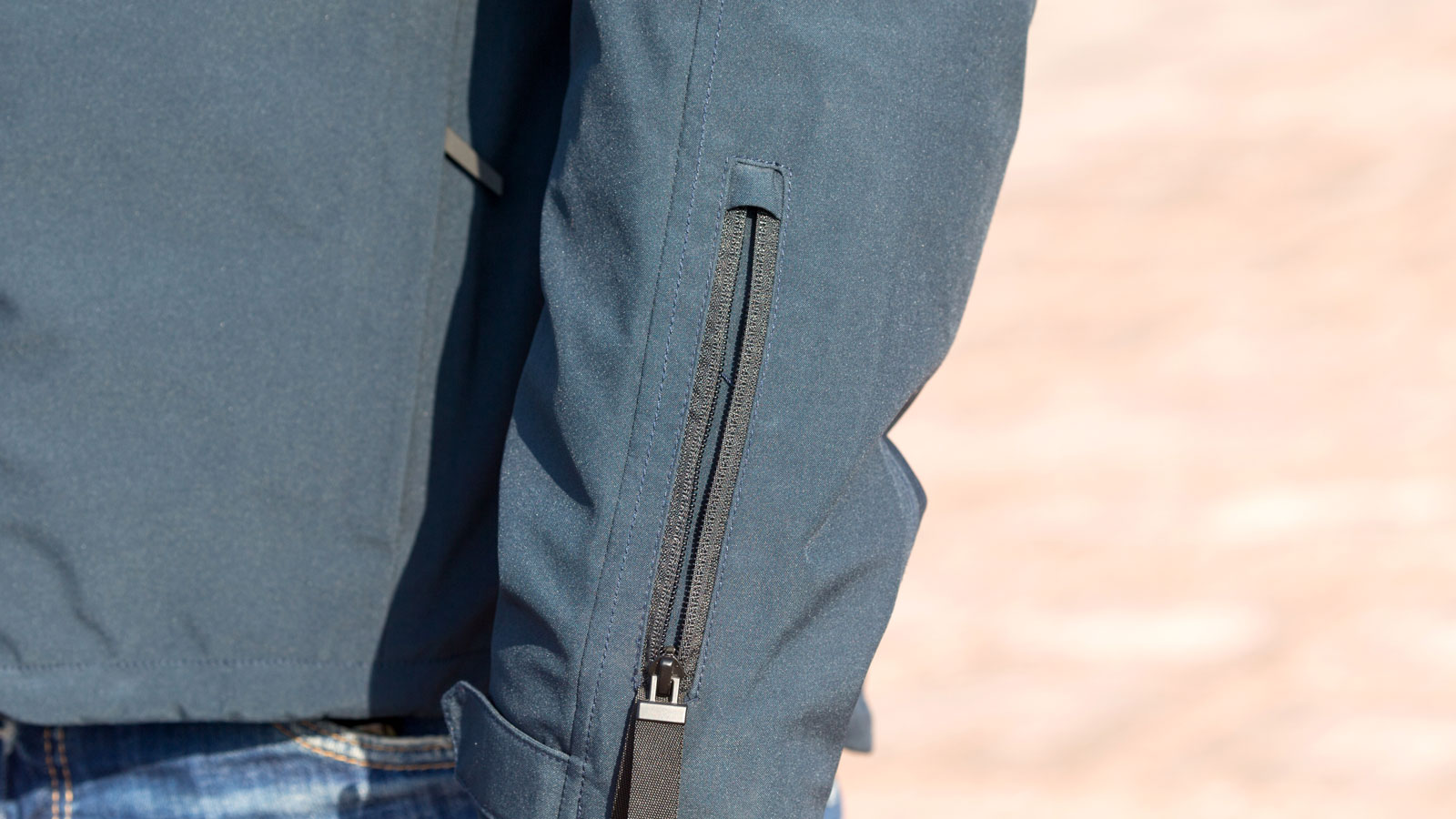 Test IXON Burning: Μπουφάν 4 εποχών, ιδανικό για κάθε μέρα με τεχνολογία XDRY