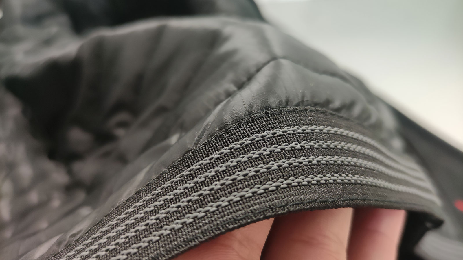 Test μπουφάν IXON Eddas: Έχει πάνω, την μάνα του και τον πατέρα του