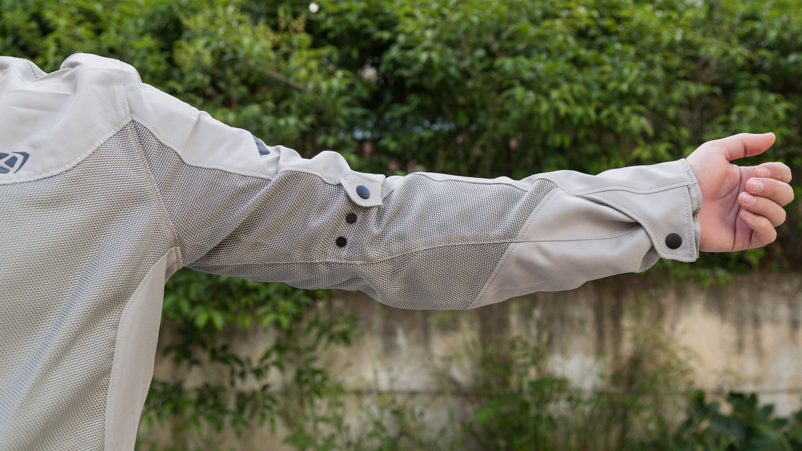 Test καλοκαιρινό μπουφάν IXON Fresh: Ελαφρύ, δροσερό, με ποιότητα IXON