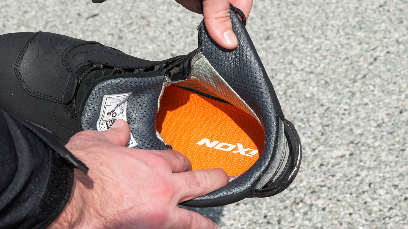 Test μποτάκι IXON Gambler WP: Καθημερινό & αδιάβροχο με σπορ εμφάνιση