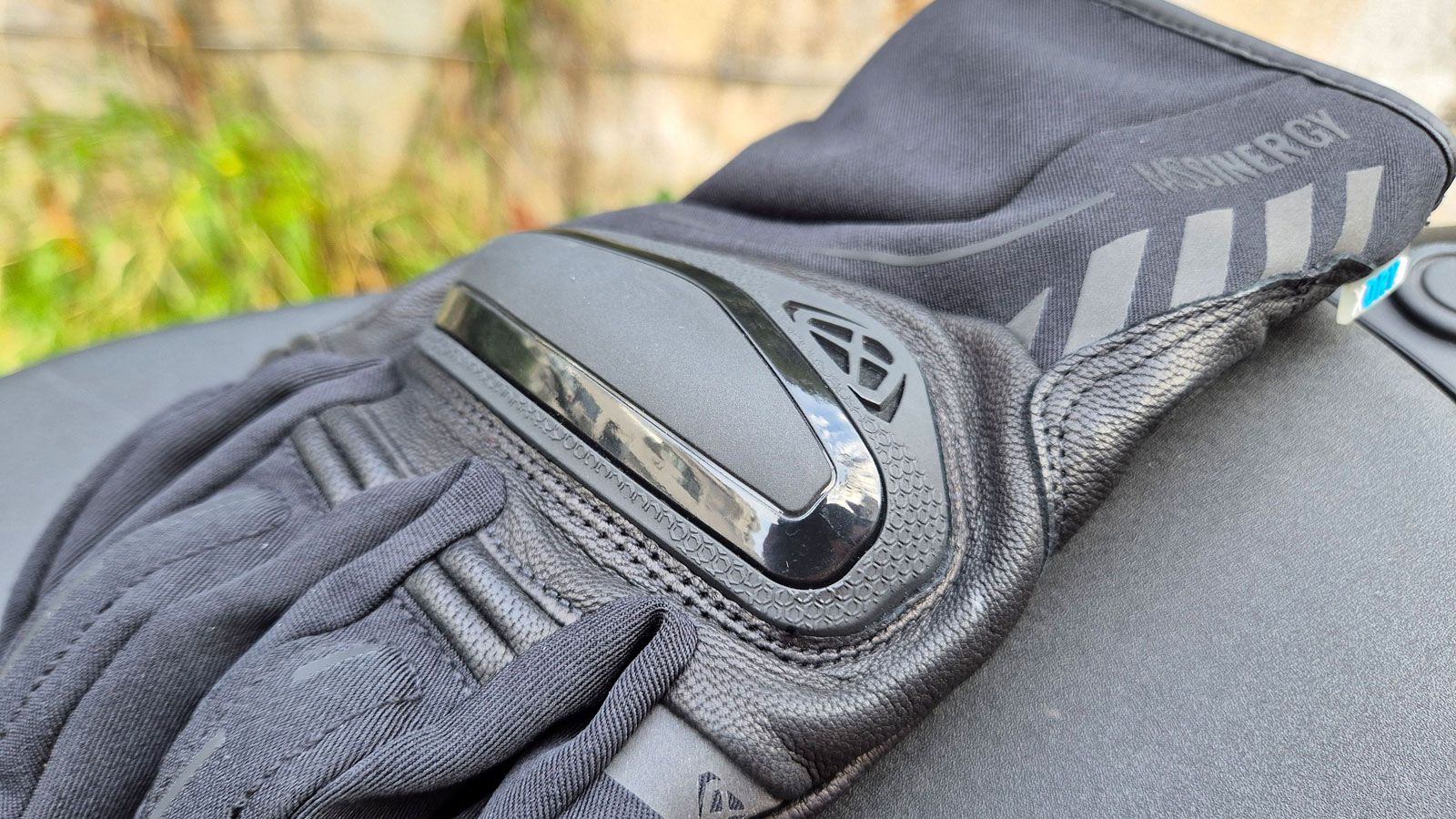 Τα IXON MS Sinergy έχουν μία κομψή εμφάνιση με προέλευση από Γαλλία. 