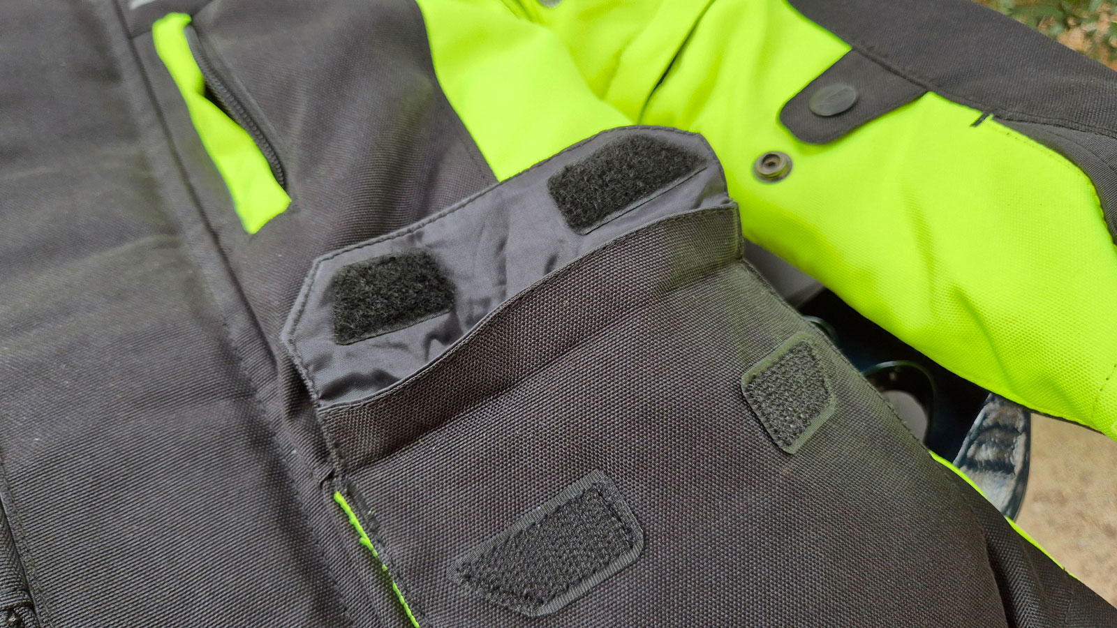 Παρουσίαση IXS Tour Kids 1.0: Παιδικό μπουφάν 4 εποχών που μεγαλώνει…