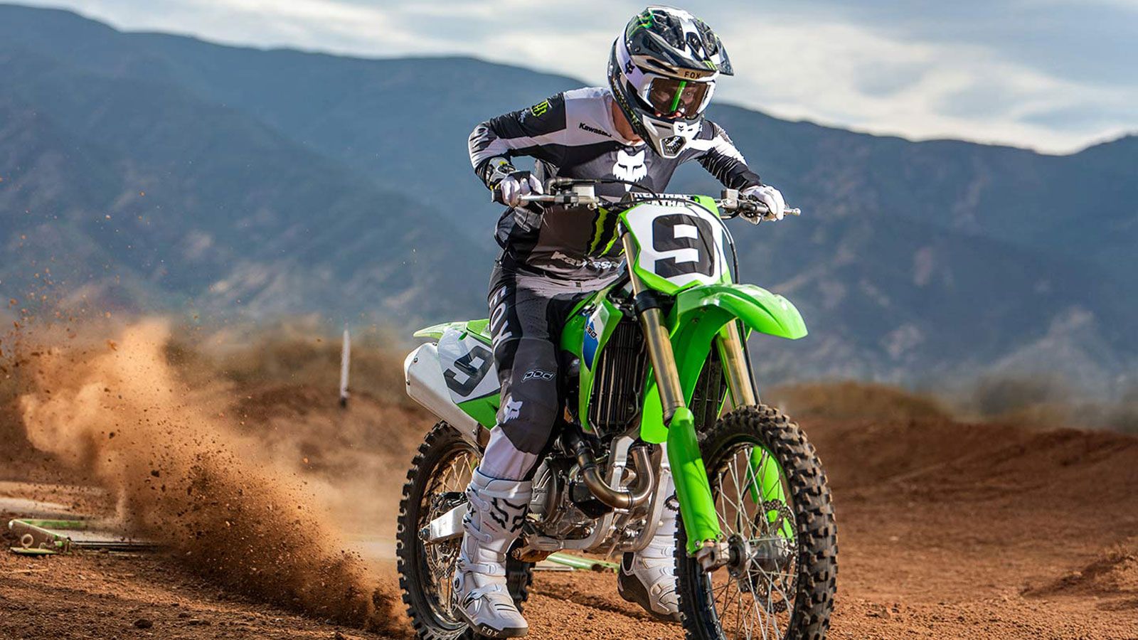 Η Kawasaki ξεκινά δυναμικά το model year 2026 με την άφιξη των πρώτων οχημάτων στην αγορά. Στη νέα γκάμα περιλαμβάνονται τα ανανεωμένα motocross μοντέ