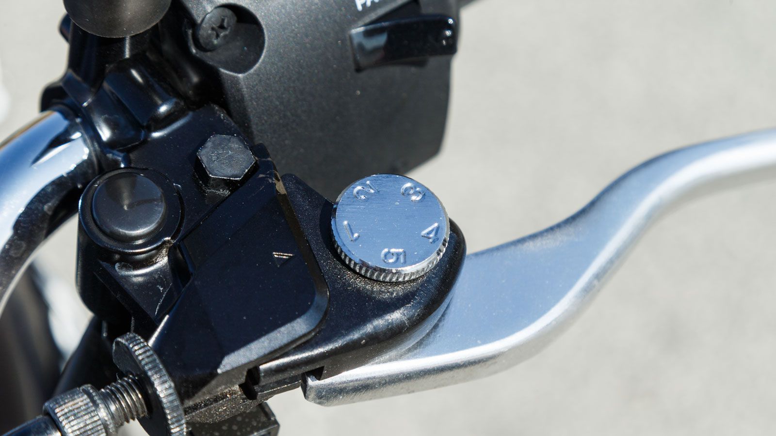 Ρυθμιζόμεμενη μανέτα.