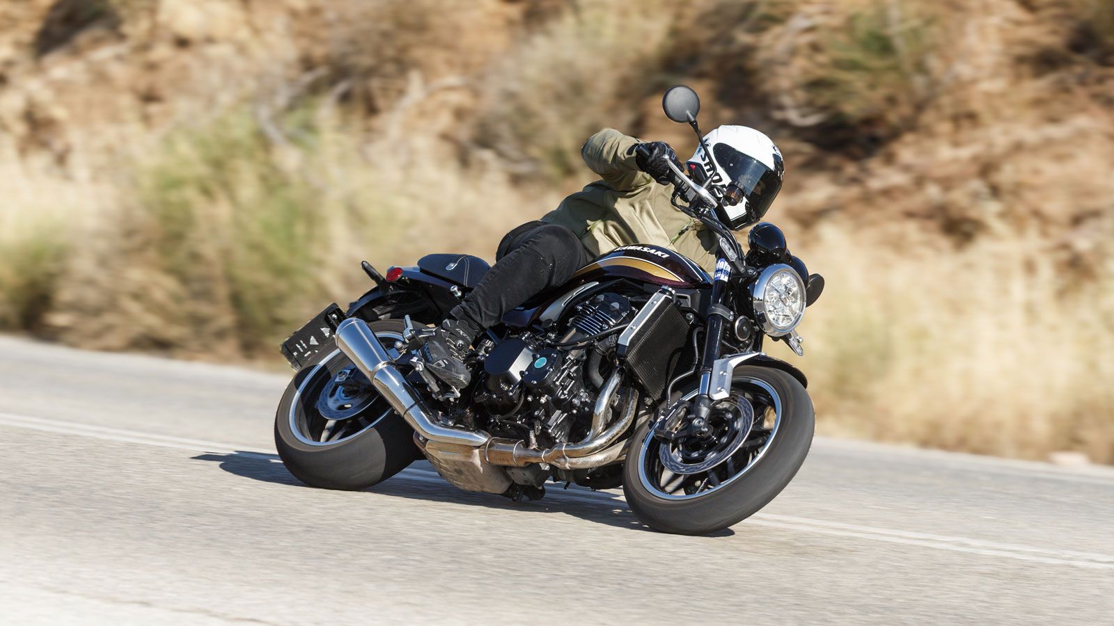 Kawasaki Z900 RS - Test