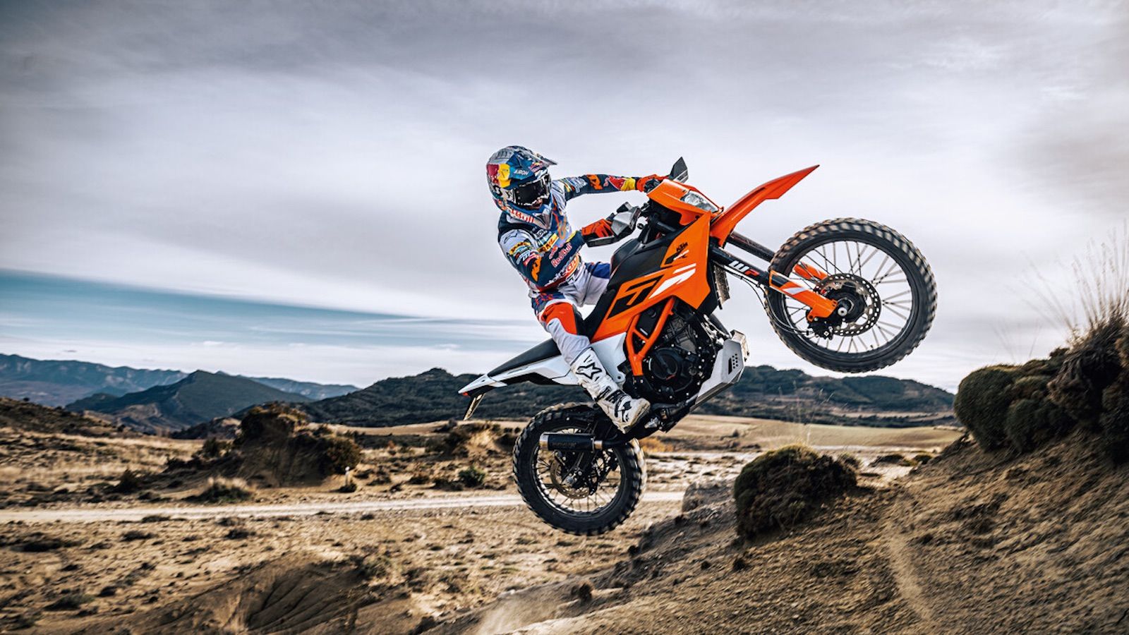 KTM 125-390 Enduro R 2025: Αναβαθμίσεις σε κινητήρα, πλαίσιο και αναρτήσεις