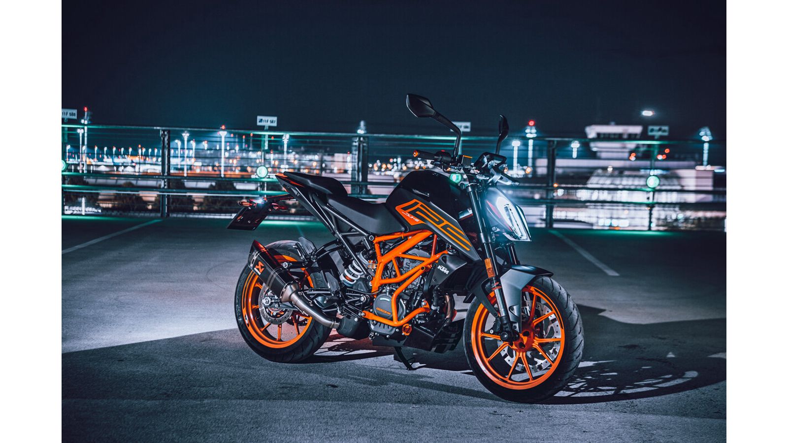 Προσφορές KTM: 390 ADVENTURE με δώρο τα προστατευτικά κάγκελα