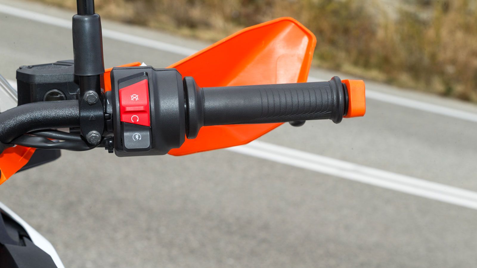 Αριστερός διακόπτης.