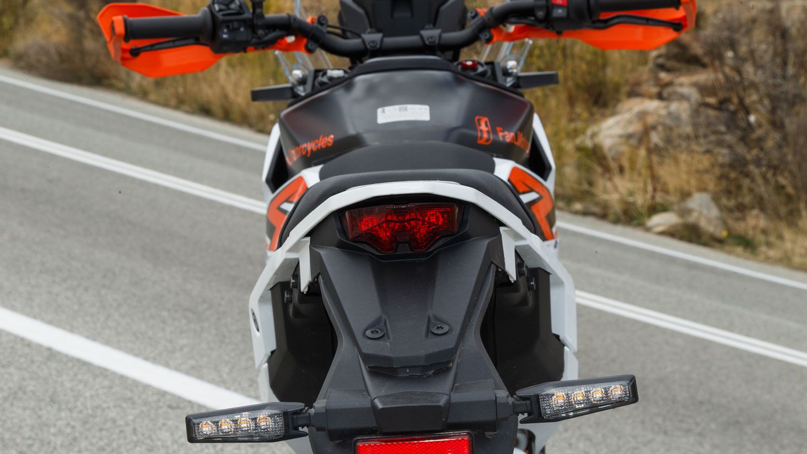 Πίσω φανάρι.