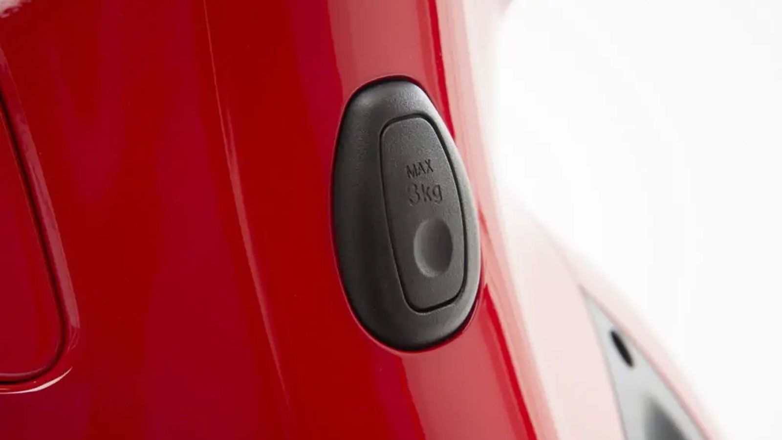 Γαντζος με αντοχή εώς 3 κιλά.