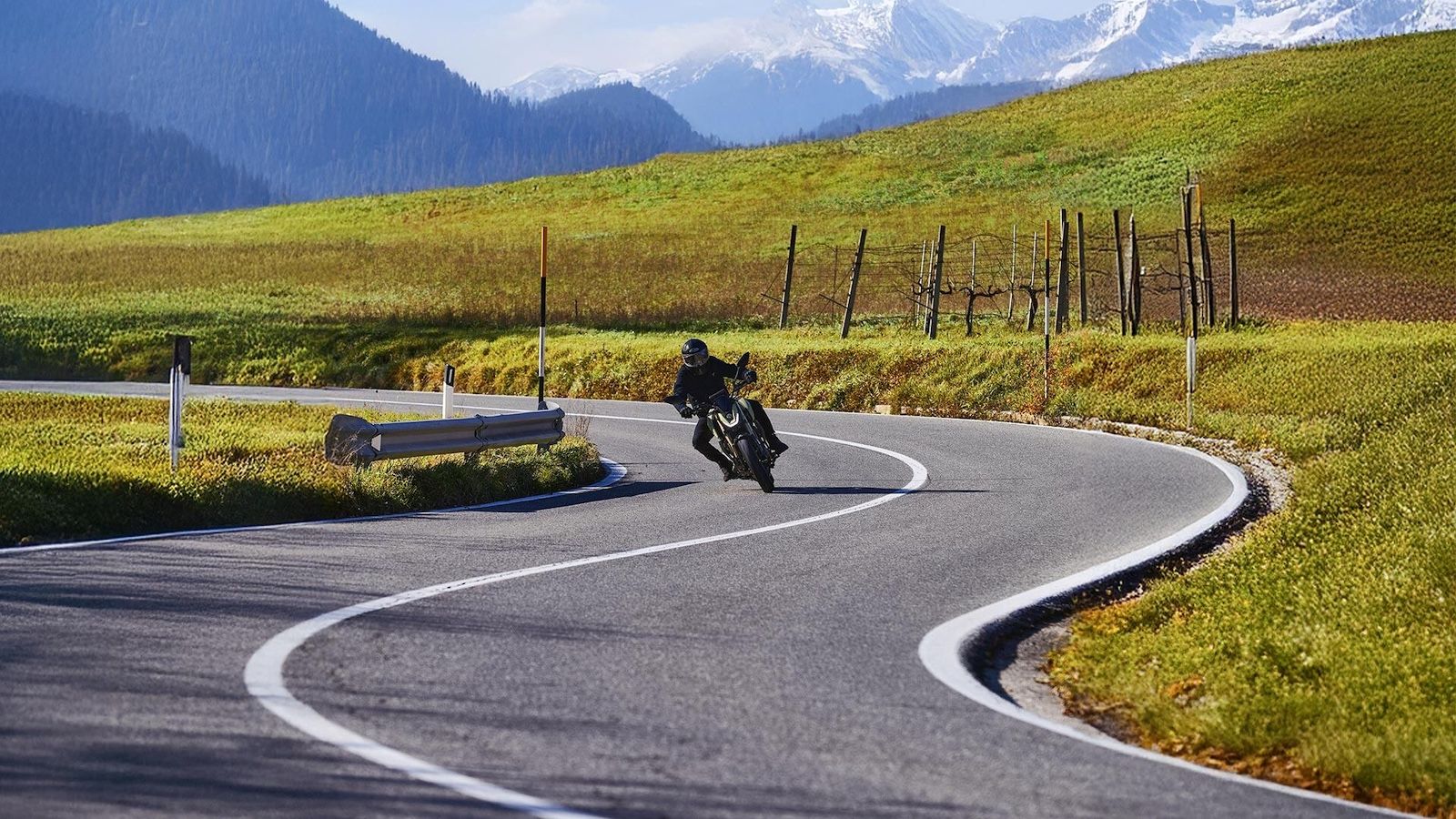 Morbidelli Ν300: Νέα, επιθετική γυμνή, μικρού κυβισμού και πλούσια