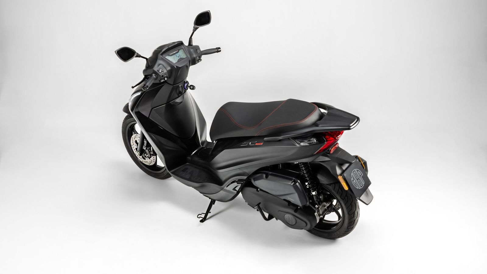 MORBIDELLI SC 125 LX: Τι εξοπλισμό παίρνω με 2.595 ευρώ;