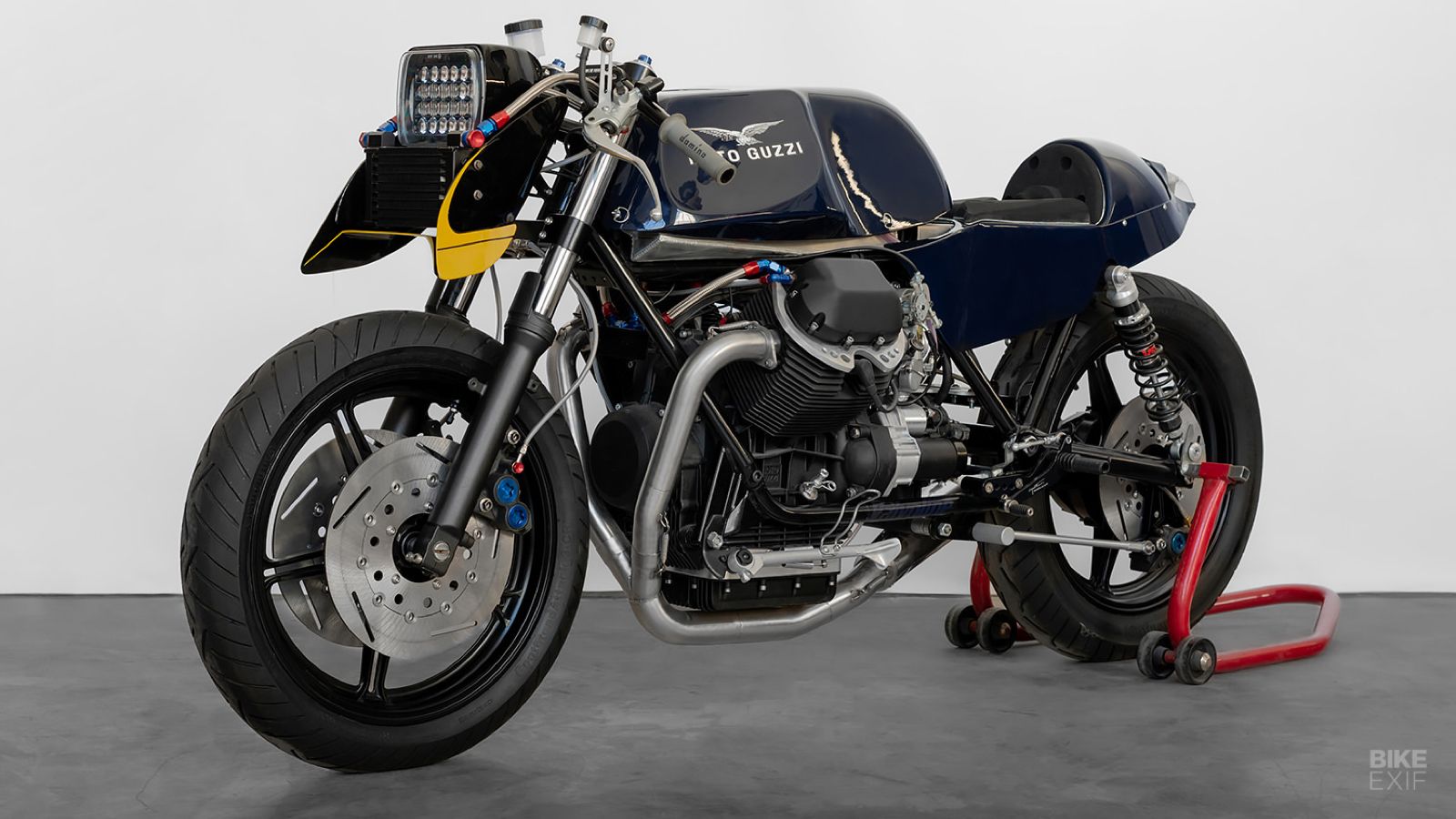 Hokuto: Μια Moto Guzzi SP3 1000 από τη Monza που κλείνει το μάτι στην Ιαπωνία