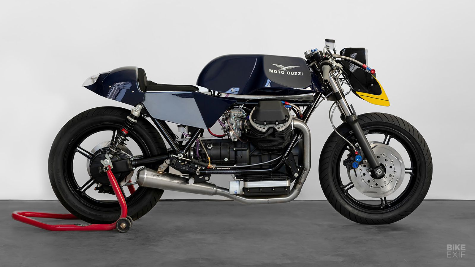 Hokuto: Μια Moto Guzzi SP3 1000 από τη Monza που κλείνει το μάτι στην Ιαπωνία