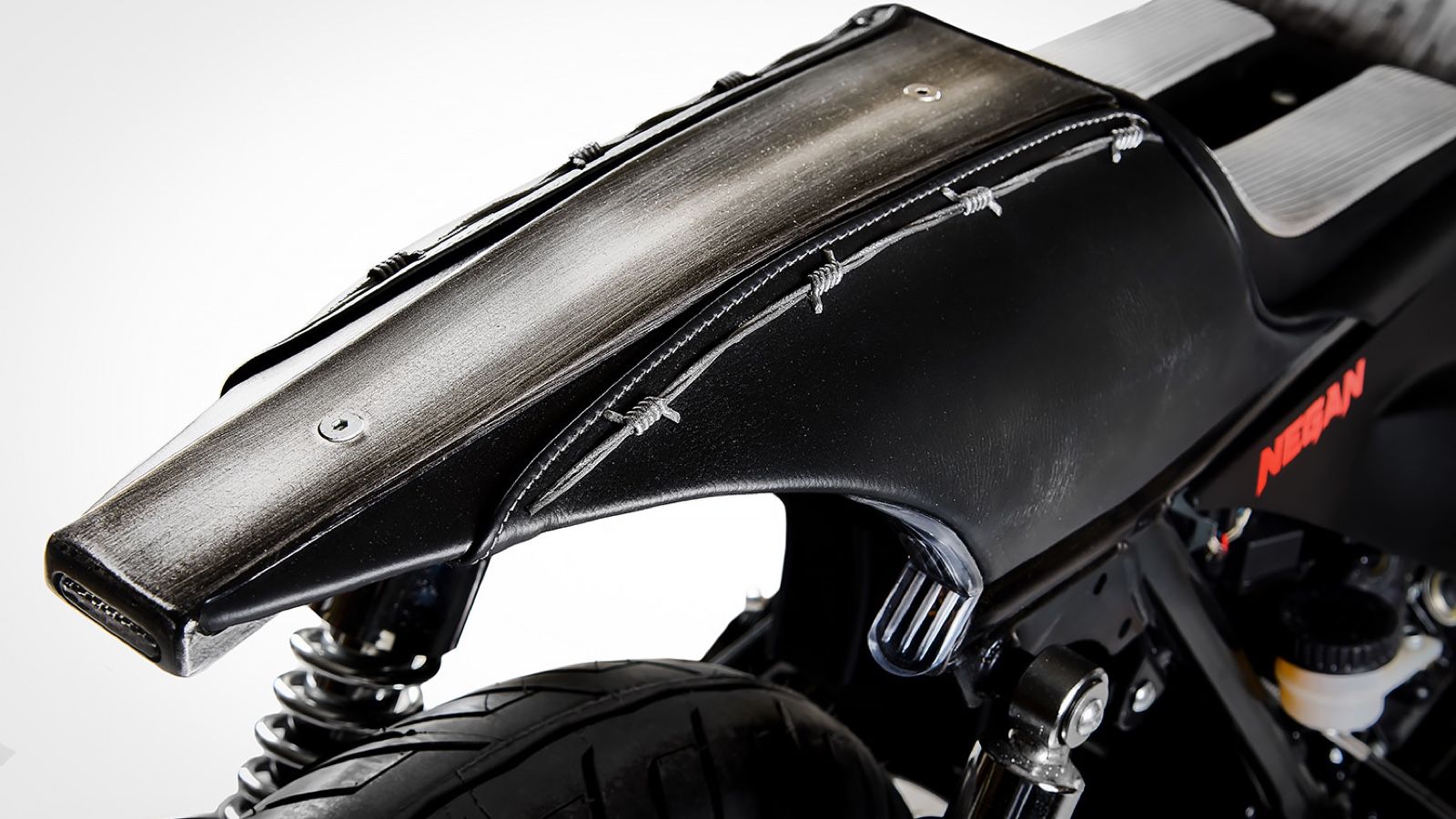 Moto Guzzi: Ο Negan από το Walking Dead θα οδηγούσε αυτήν τη California 1100