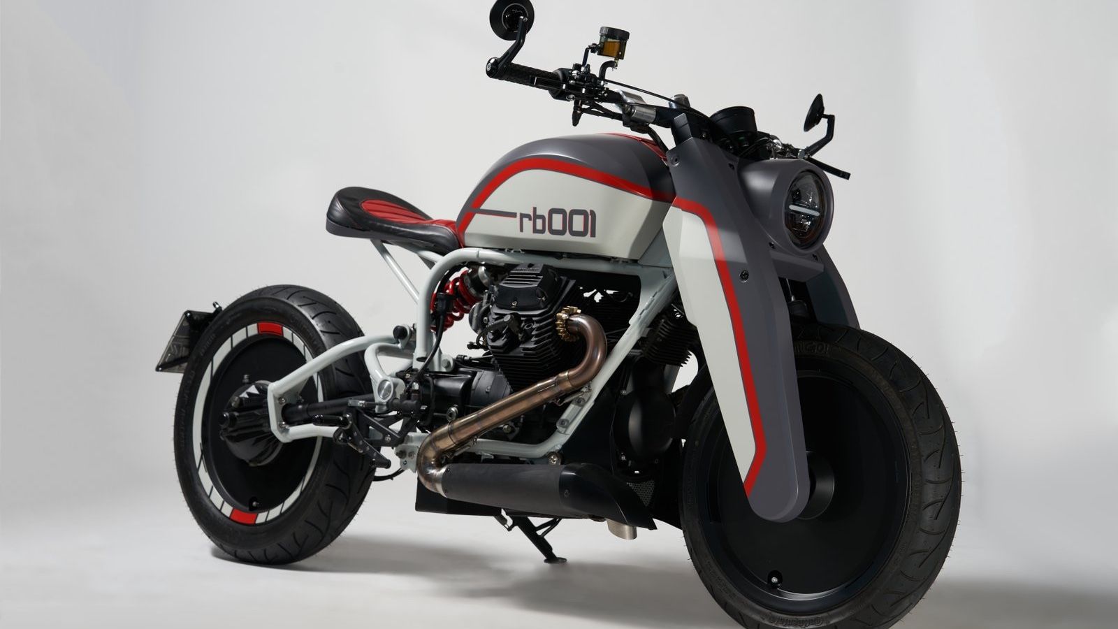 Μoto Guzzi Breva: Η πιο «βαρετή» μοτοσυκλέτα της Moto Guzzi μεταμορφώθηκε