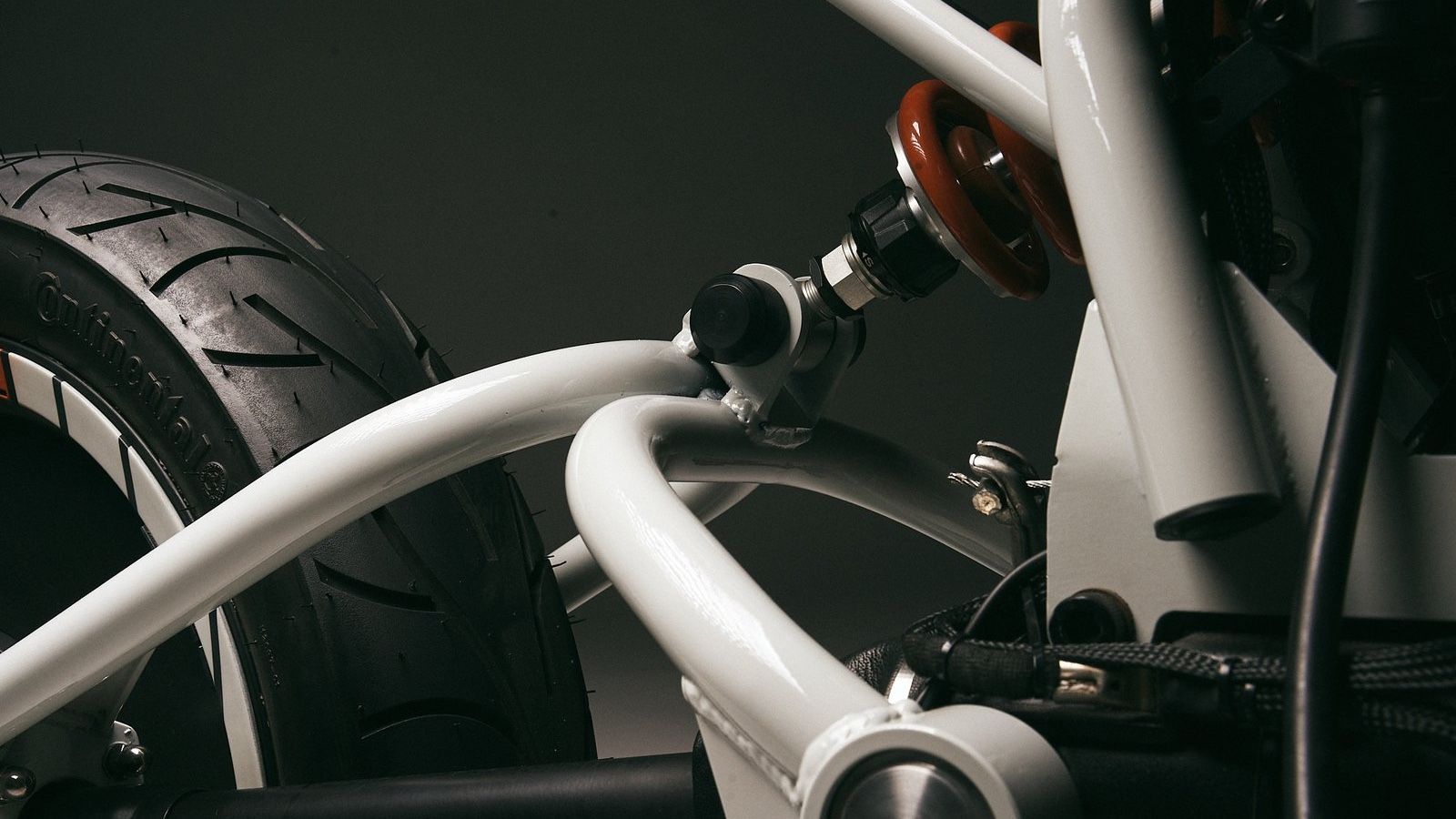 Μoto Guzzi Breva: Η πιο «βαρετή» μοτοσυκλέτα της Moto Guzzi μεταμορφώθηκε