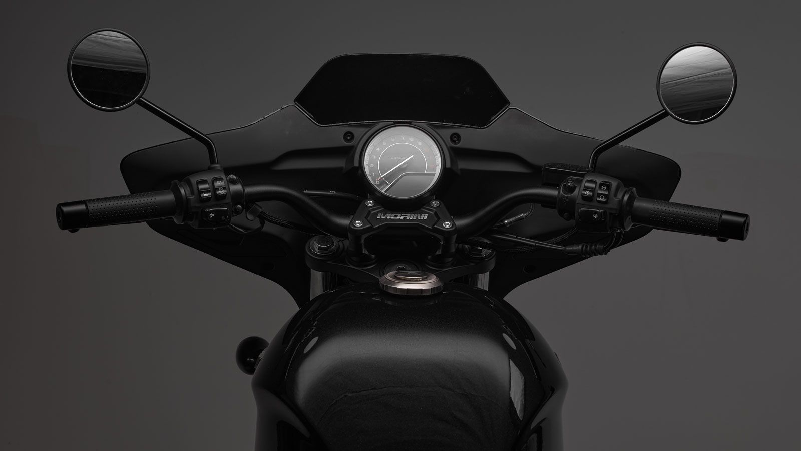 Φαρδύ τιμόνι.