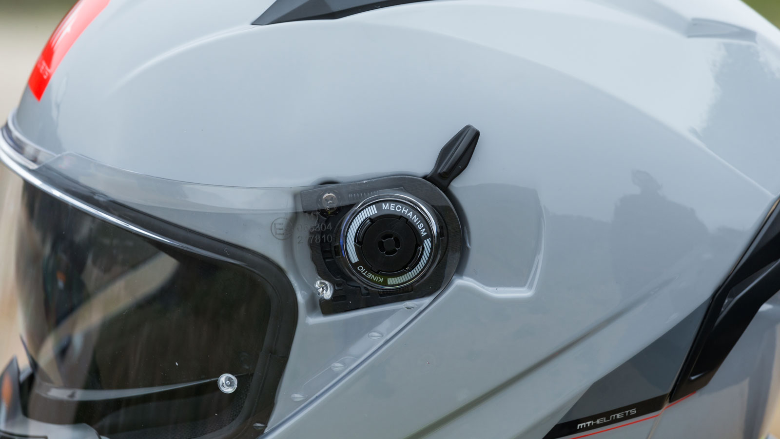 Test κράνος MT Braker: Κάνει προσιτή την ασφάλεια