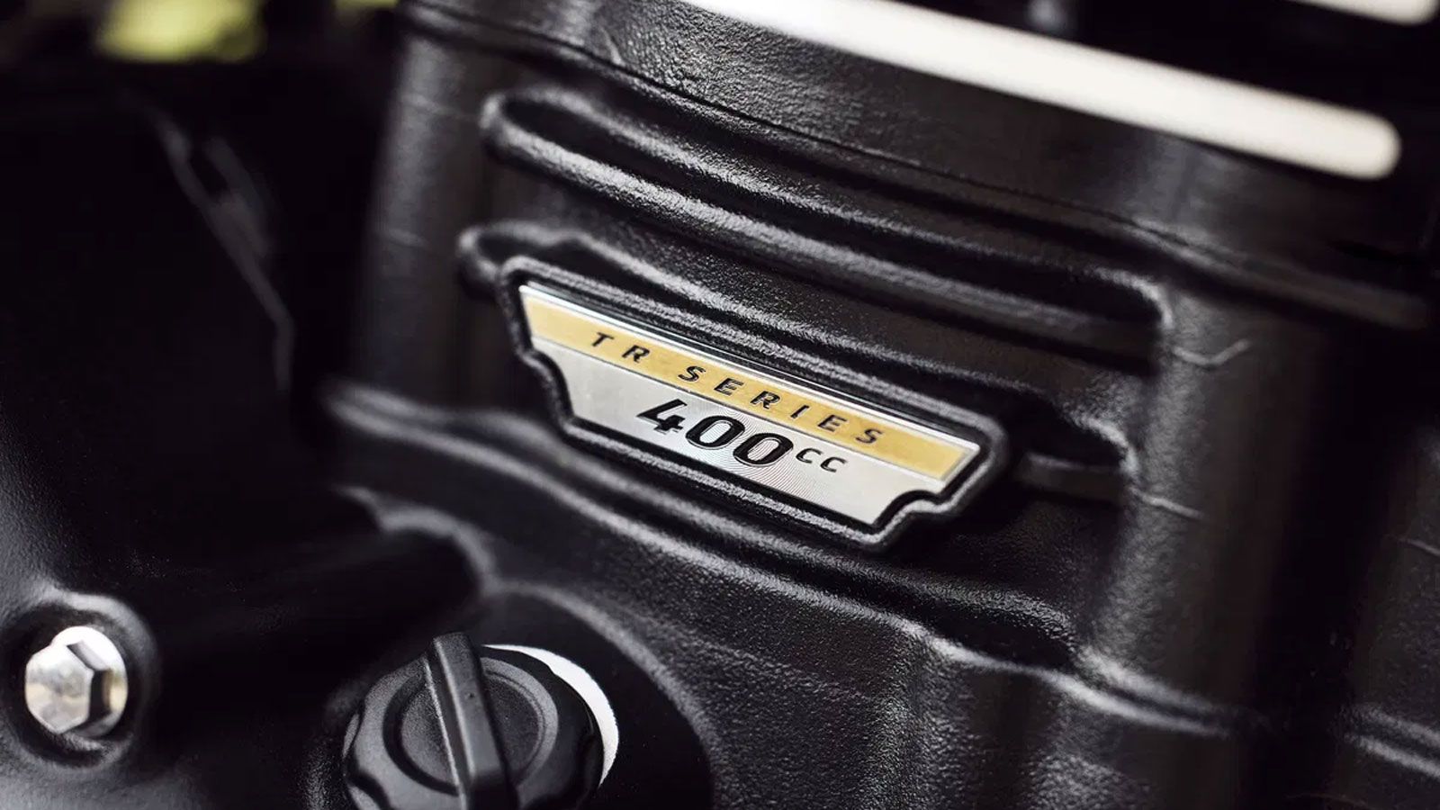 Για να αποφύγει την απώλεια πωλήσεων, η Triumph φέρεται έτοιμη να λανσάρει εκδόσεις 350 κ.εκ. των δημοφιλών Speed 400, Scrambler 400 X, Thruxton 400 κ