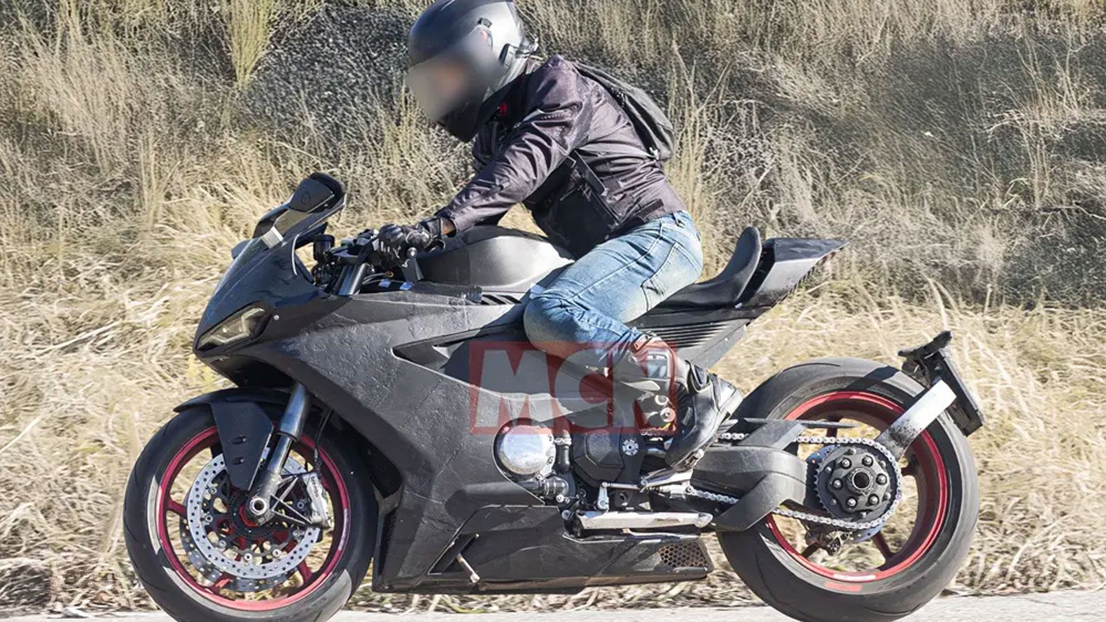 Η Norton Motorcycles ετοιμάζεται να ανοίξει ένα νέο κεφάλαιο στην ιστορία της, με την αποκάλυψη ενός ολοκαίνουργιου V4 superbike στην έκθεση EICMA 202