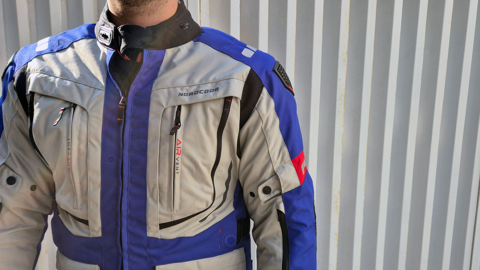 Εξαιρετική είναι η ποιότητα κατασκευής του Nordcode Dakar Evo II, αντίστοιχη πολύ πιο ακριβών παρόμοιων επιλογών της αγοράς. 