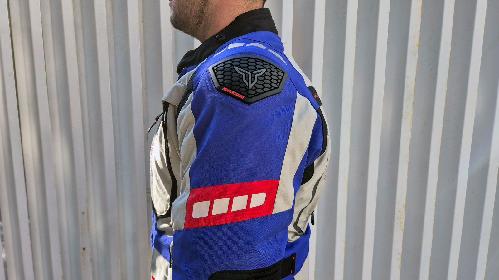 Αυτή είναι πλαϊνή όψη του Nordcode Dakar Evo II. 