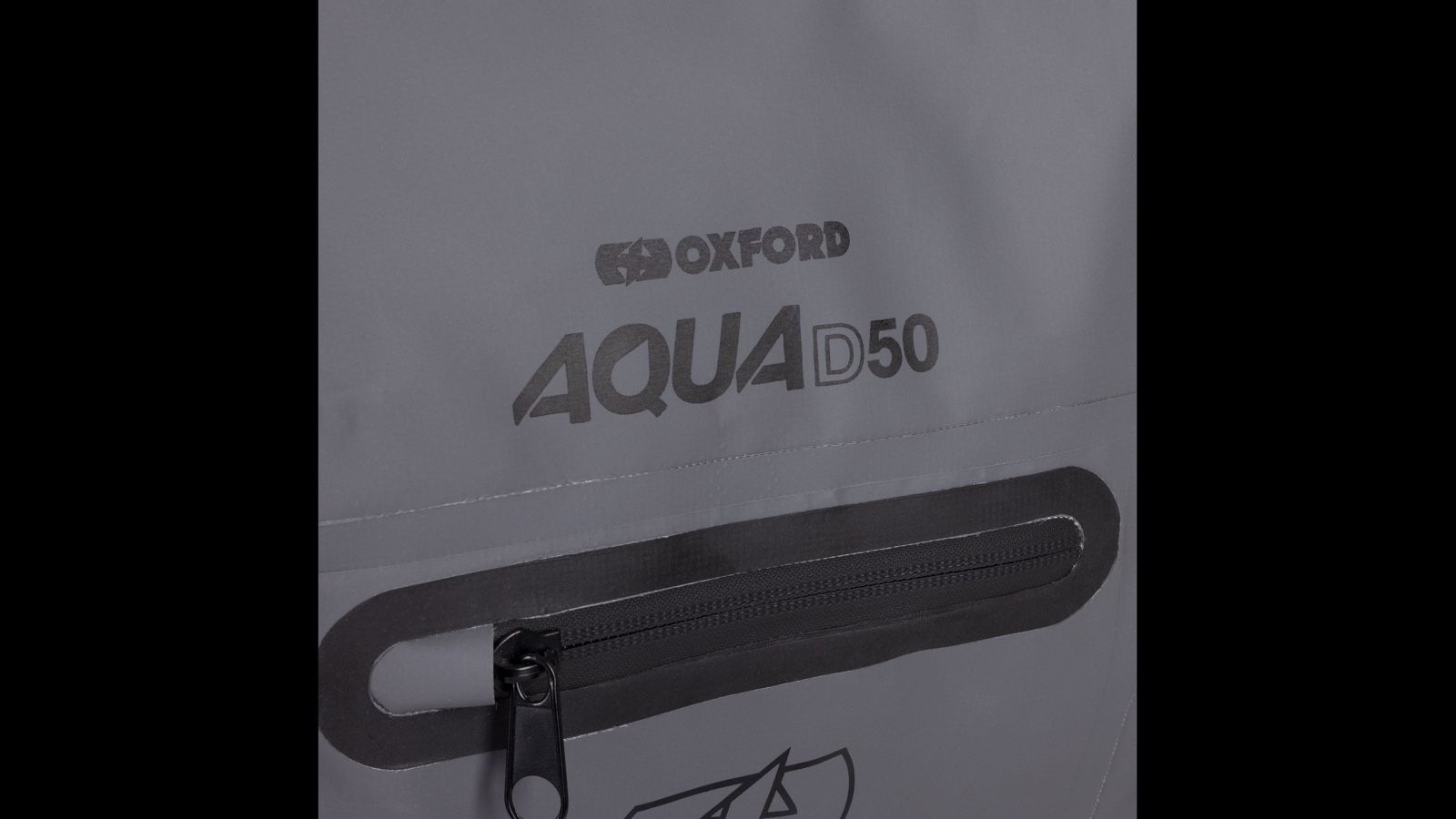 Σαμάρια και σάκοι Oxford Aqua