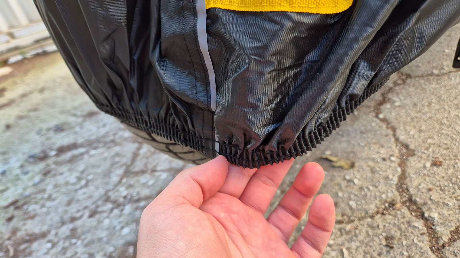 Παρουσίαση Oxford Aquatex Pro: Πλήρης προστασία από ήλιο, βροχή & σκόνη