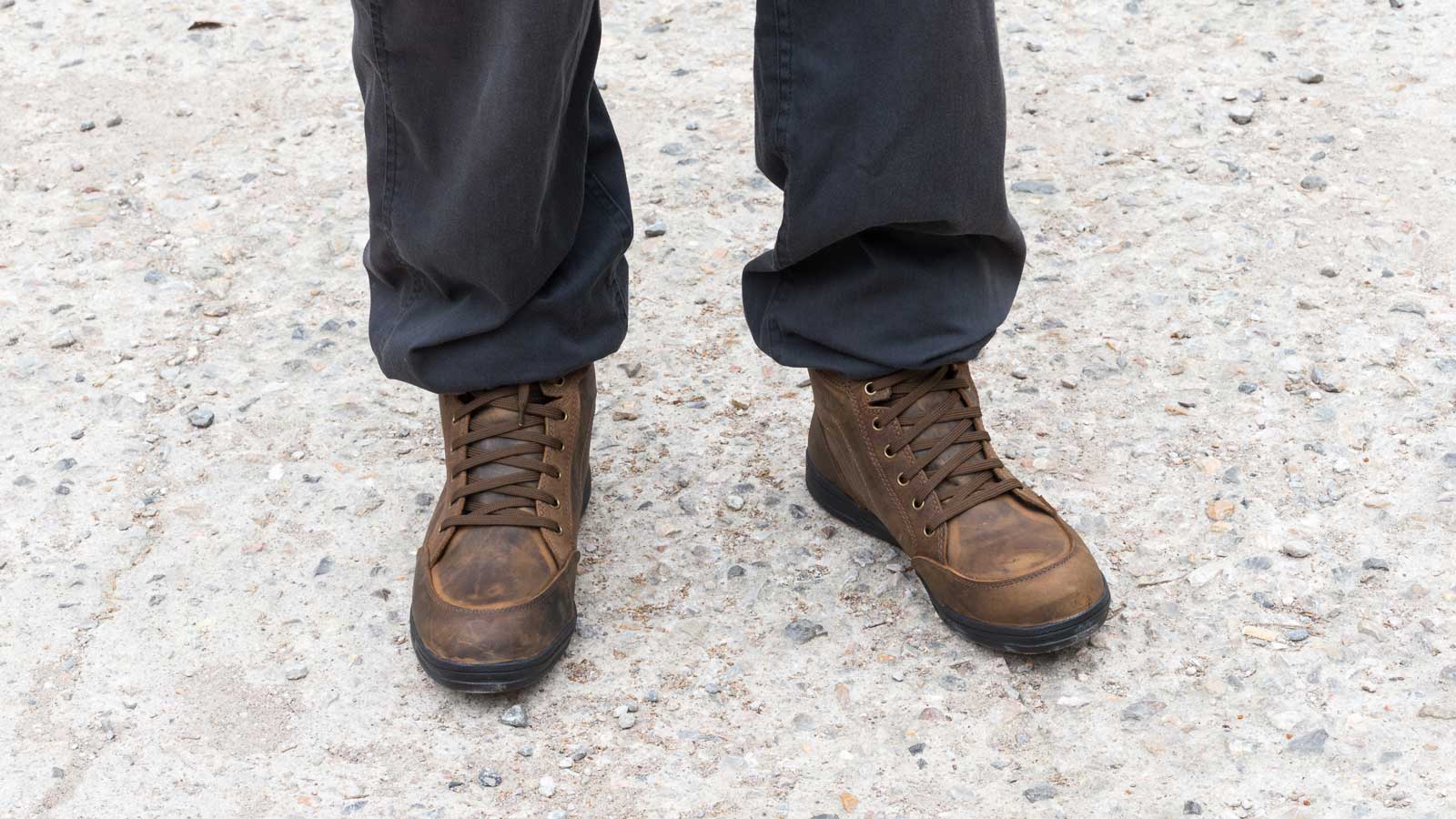 Μποτάκι Oxford Kickback: Αδιάβροχη προστασία με κλασσικό στυλ