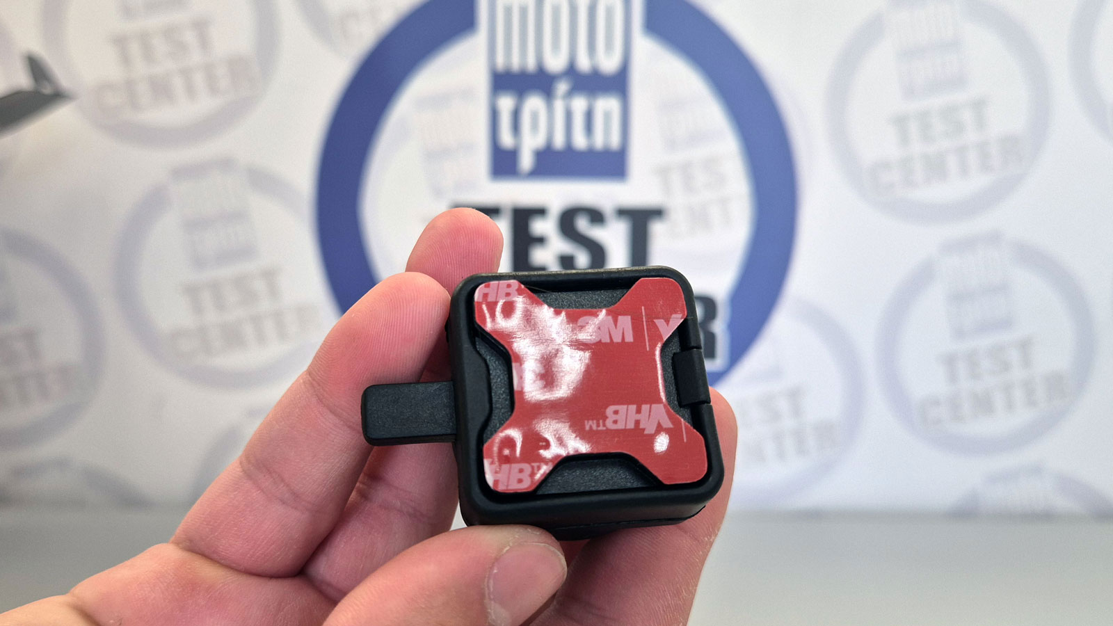 Παρουσίαση βάσεις κινητού Oxford Cliqr: Πλήρης ευελιξία, 10άδες συνδυασμοί