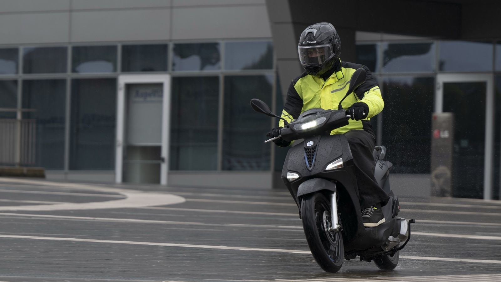 Piaggio Liberty - Αποστολή στο Μιλάνο