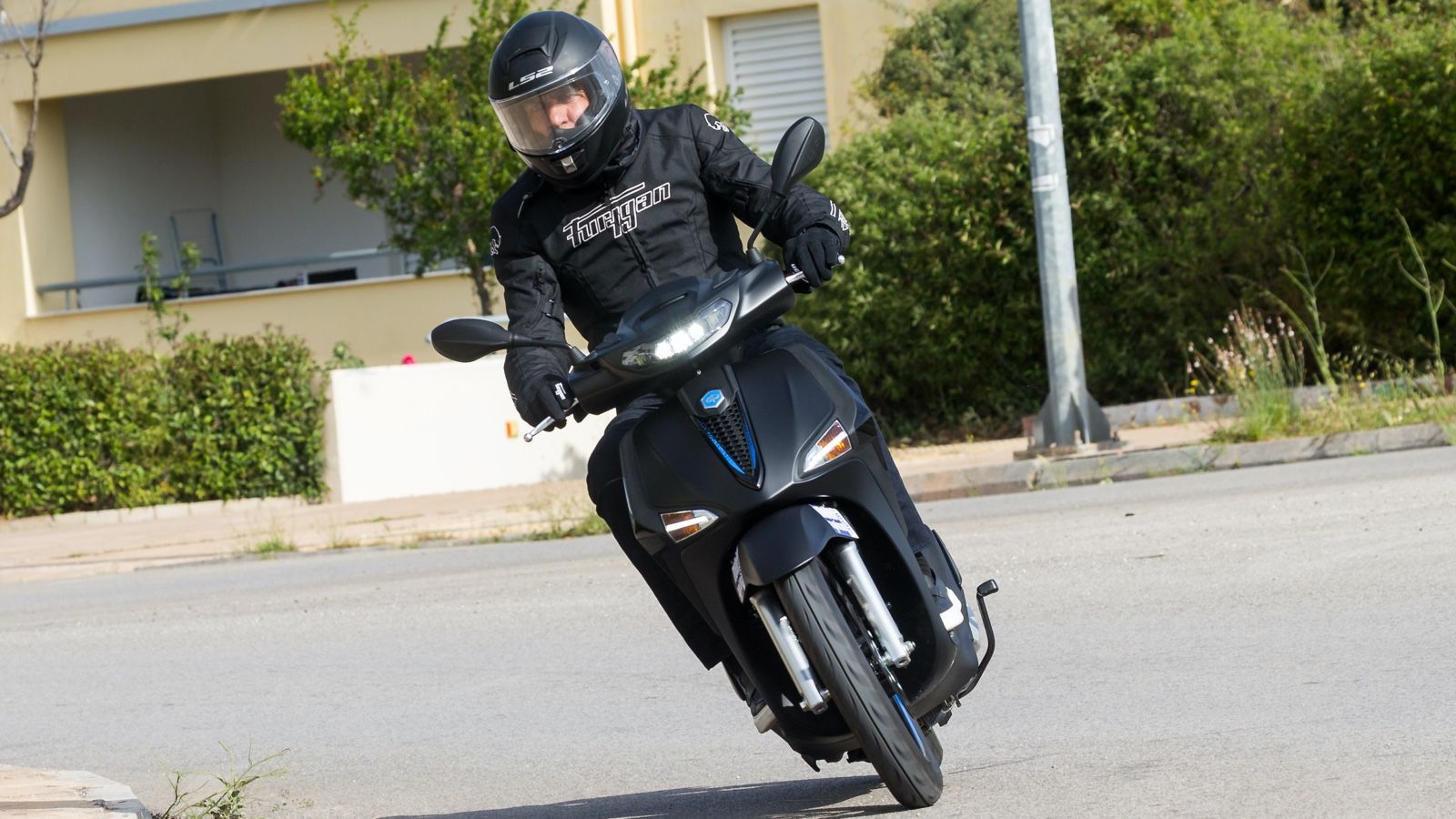 Χρειάστηκε μόλις 5,1 δευτερόλεπτα για να φτάσει τα 50χλμ/ω από στάση.