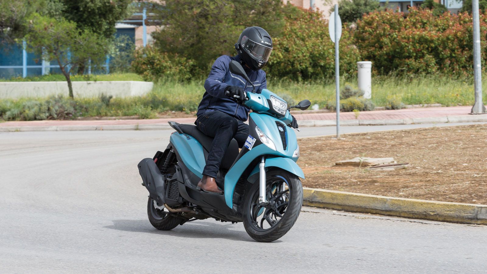 Αποτελώντας ένα καθημερινό πολυεργαλείο που ξεκλειδώνει όλα τα πλεονεκτήματα πρακτικότητας και ευελιξίας, το νέο Medley μεγαλώνει σε κυβισμό και ιπποδ