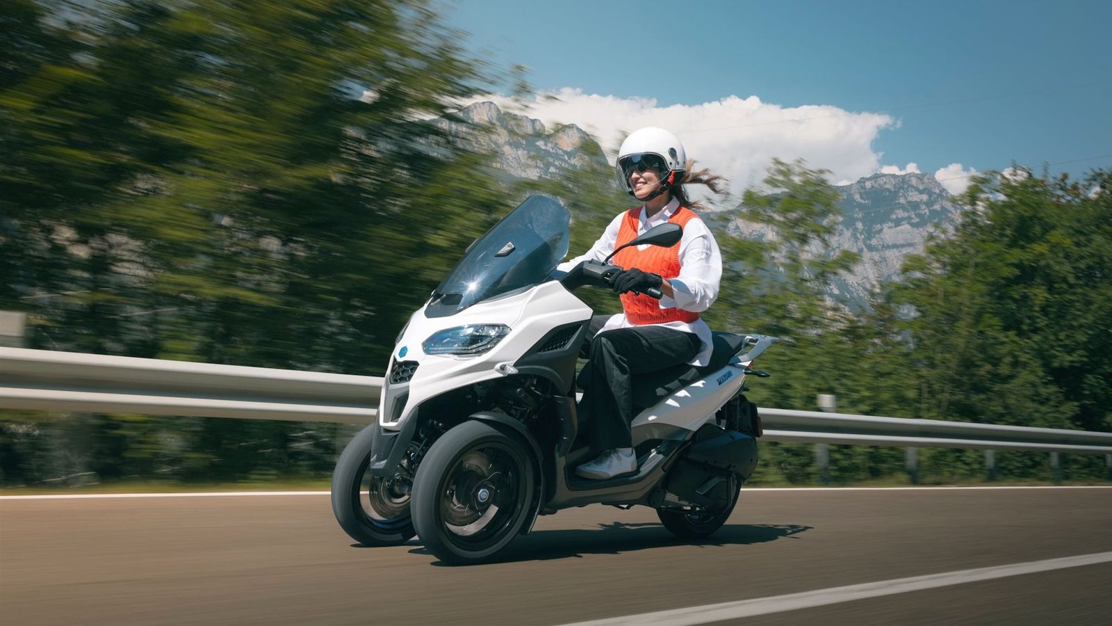 Δύο χρόνια δωρεάν οδήγηση Piaggio MP3 με νέο, άτοκο χρηματοδοτικό πρόγραμμα