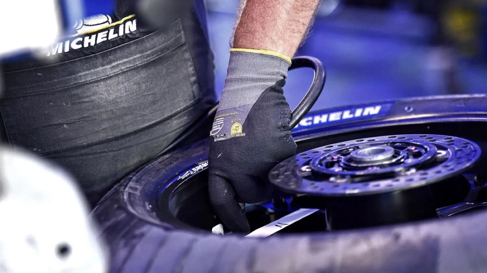 Η Pirelli εκθρονίζει τη Michelin από τα MotoGP για πέντε σαιζόν