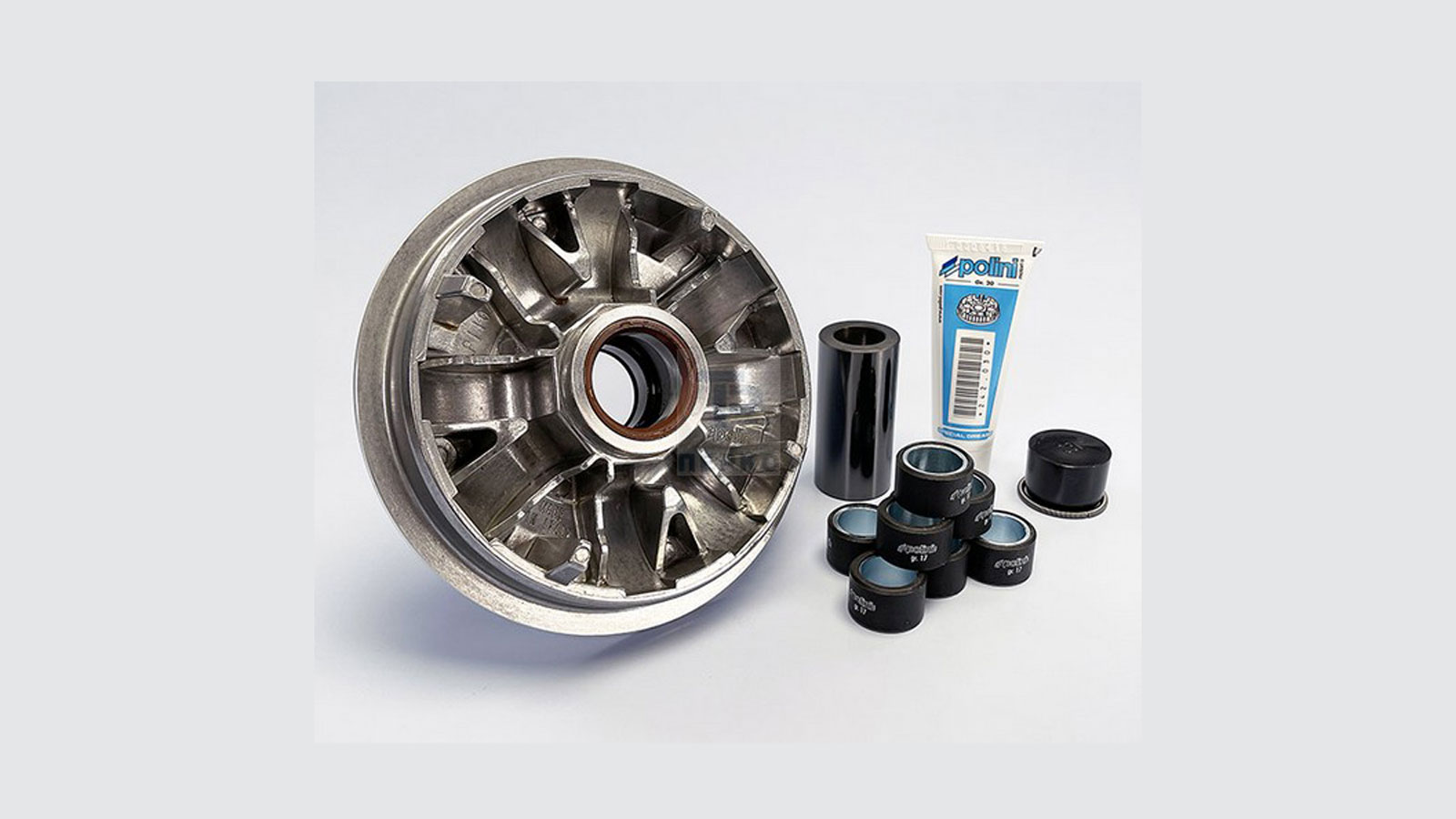 Εάν θες να έχεις πιο δυνατές επιταχύνσεις και υψηλότερη τελική ακόμα και σε χαμηλότερες στροφές του κινητήρα, το κιτ τροχαλία εμπρός για Piaggio Bever