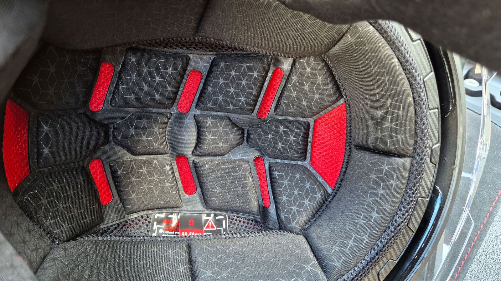 Τα μαξιλαράκια της επένδυσης του Pilot Corsair SV City, έχουν αντιβακτηριδιακές ιδιότητες. 