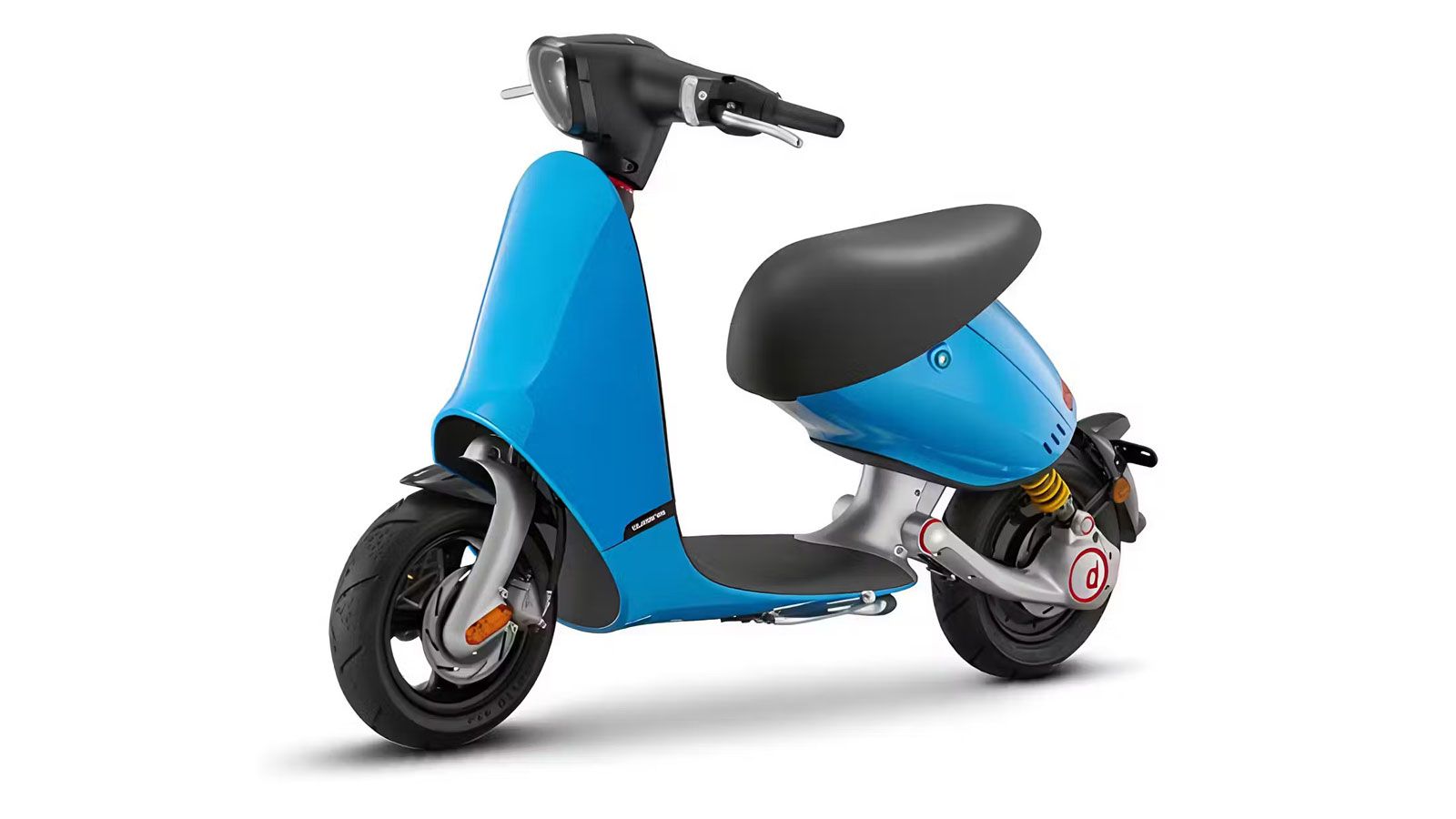 ο πλαίσιο κατασκευάζεται από συνδυασμό αλουμινίου και πλαστικού, διατηρώντας το συνολικό βάρος σε χαμηλά επίπεδα.